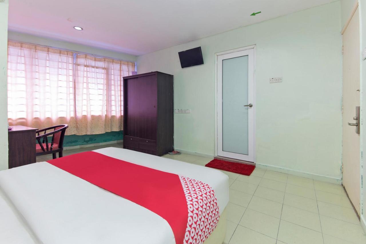 Oyo 329 Suntex Hotel أمبانغ المظهر الخارجي الصورة
