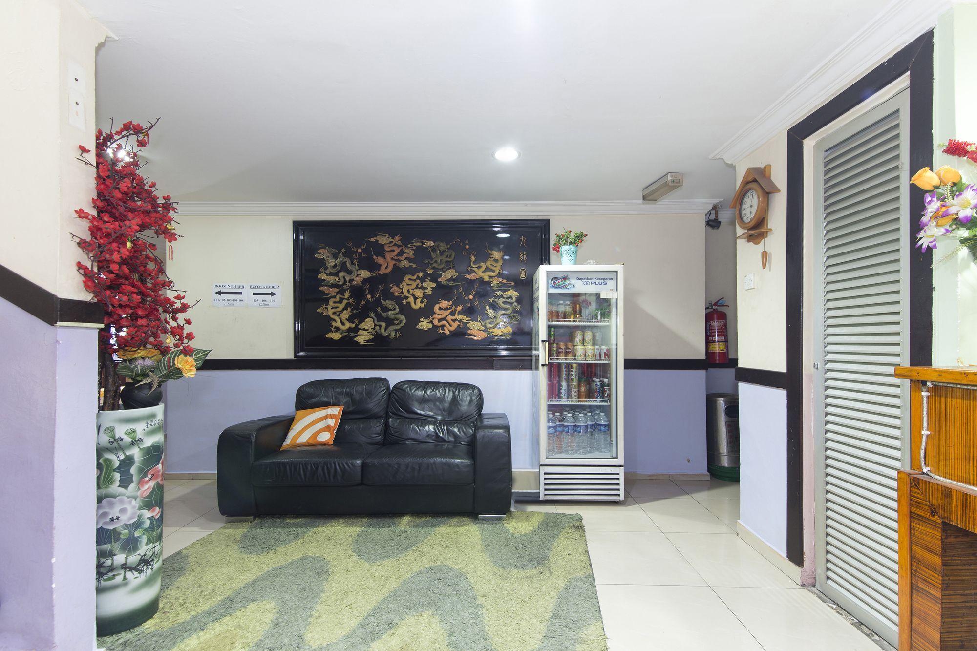Oyo 329 Suntex Hotel أمبانغ المظهر الخارجي الصورة